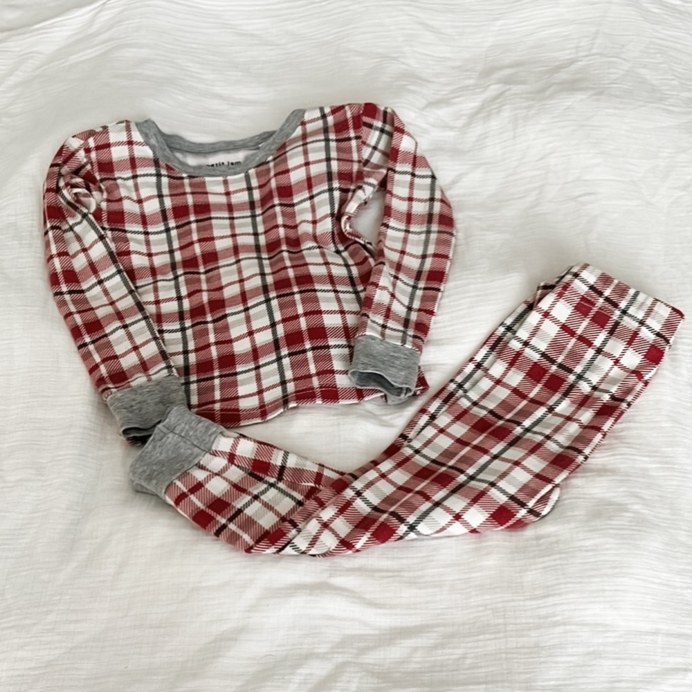 Holiday Plaid Pajama Set | Petit Lem | 2T